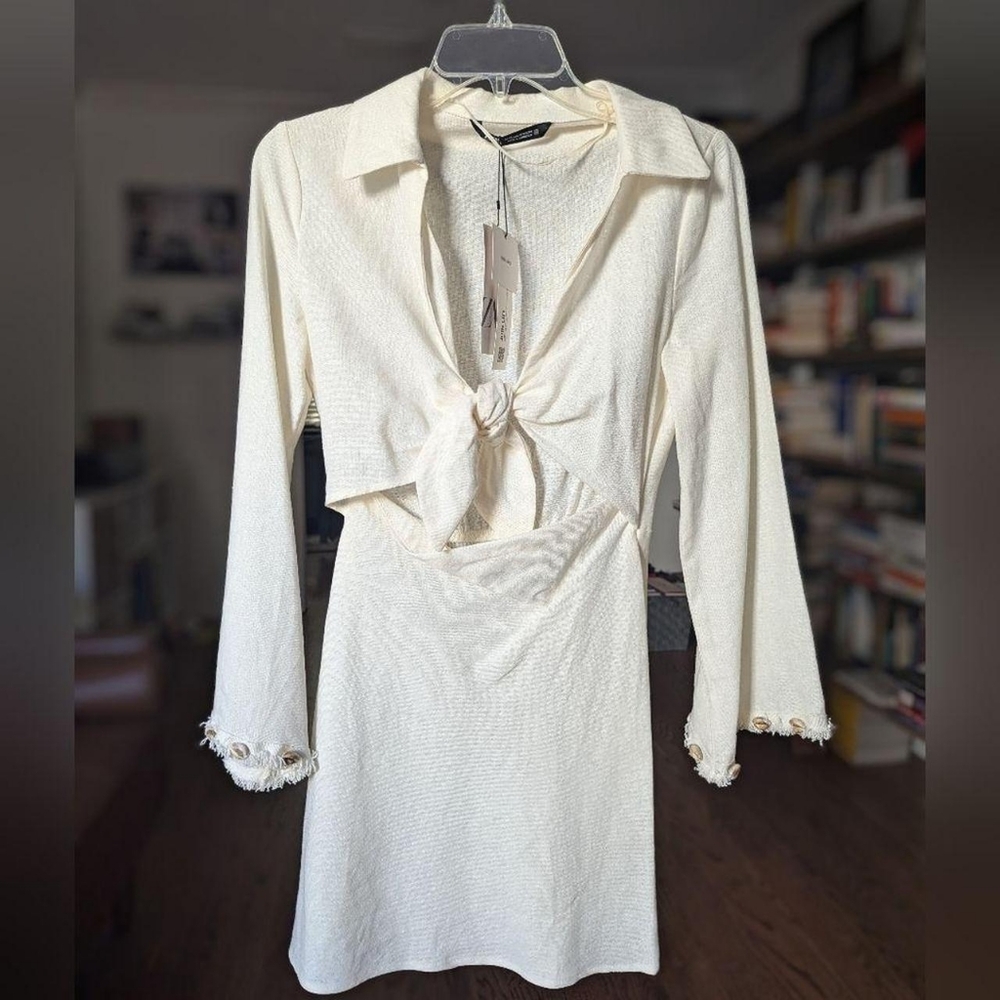 Zara Women's White and Cream Dress